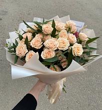 Букет Кремовые розы Латте в Сочи