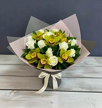 Букет цветов из:  Орхидеи и Розы #REPLACE_PRED# Сочи