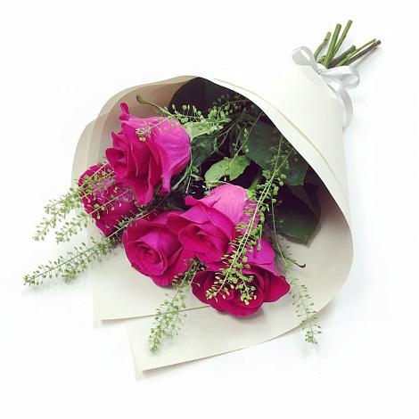 Букет цветов из: Розы в Сочи