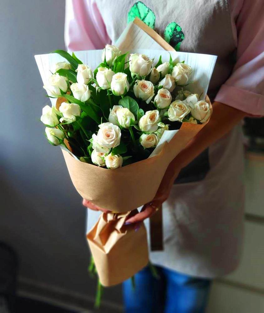 Букет цветов из: Розы в Сочи