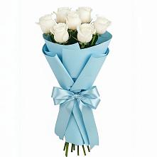 Букет 7 белых роз Проуд в Сочи