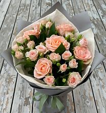 Букет цветов из:  Розы #REPLACE_PRED# Сочи