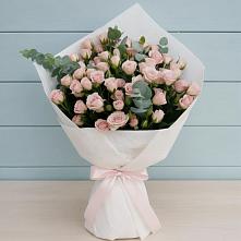 Букет цветов из:  Розы в Сочи